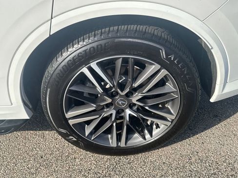 Used 2025 Acura MDX w/ Advance Package image 48