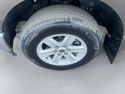 Used 2023 Ford F150 XLT RWD image 29
