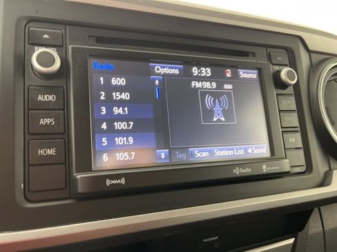 Certified 2017 Toyota Tacoma SR5 w/ Tow Package image 11