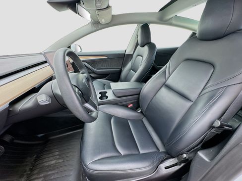 Used 2023 Tesla Model 3 Standard Range RWD image 13