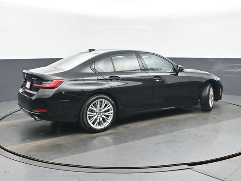 Used 2023 BMW 330i xDrive Sedan w/ Premium Package image 3