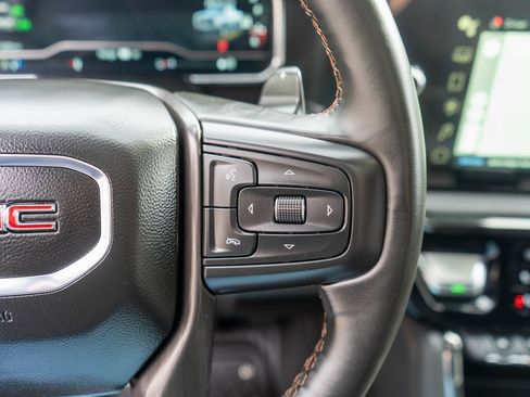 Used 2024 GMC Sierra 1500 AT4 w/ Technology Package image 20