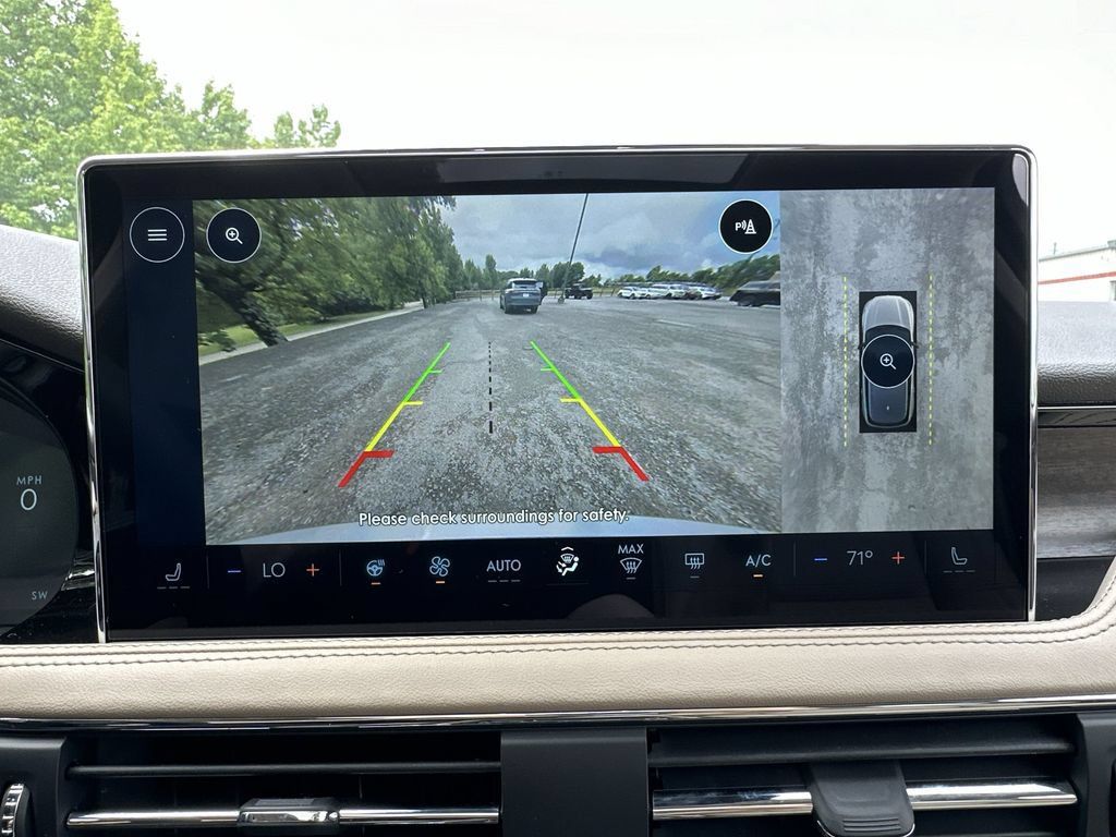 New 2024 Lincoln Corsair Grand Touring w/ Equipment Group 301A AWD/4WD image 17