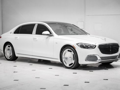 Used 2023 Mercedes-Benz Maybach S 680 4MATIC image 3
