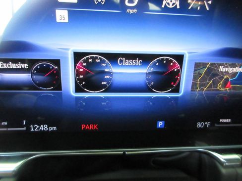Used 2021 Mercedes-Benz S 580 4MATIC Sedan image 55