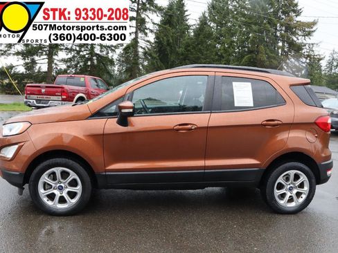 Used 2020 Ford EcoSport SE w/ SE Convenience Package image 6