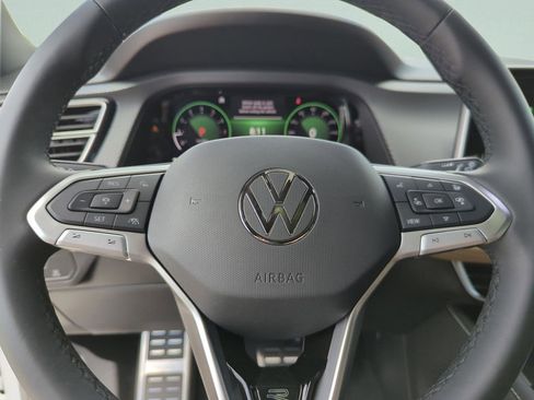 New 2026 Volkswagen Atlas Cross Sport SEL R-Line image 44