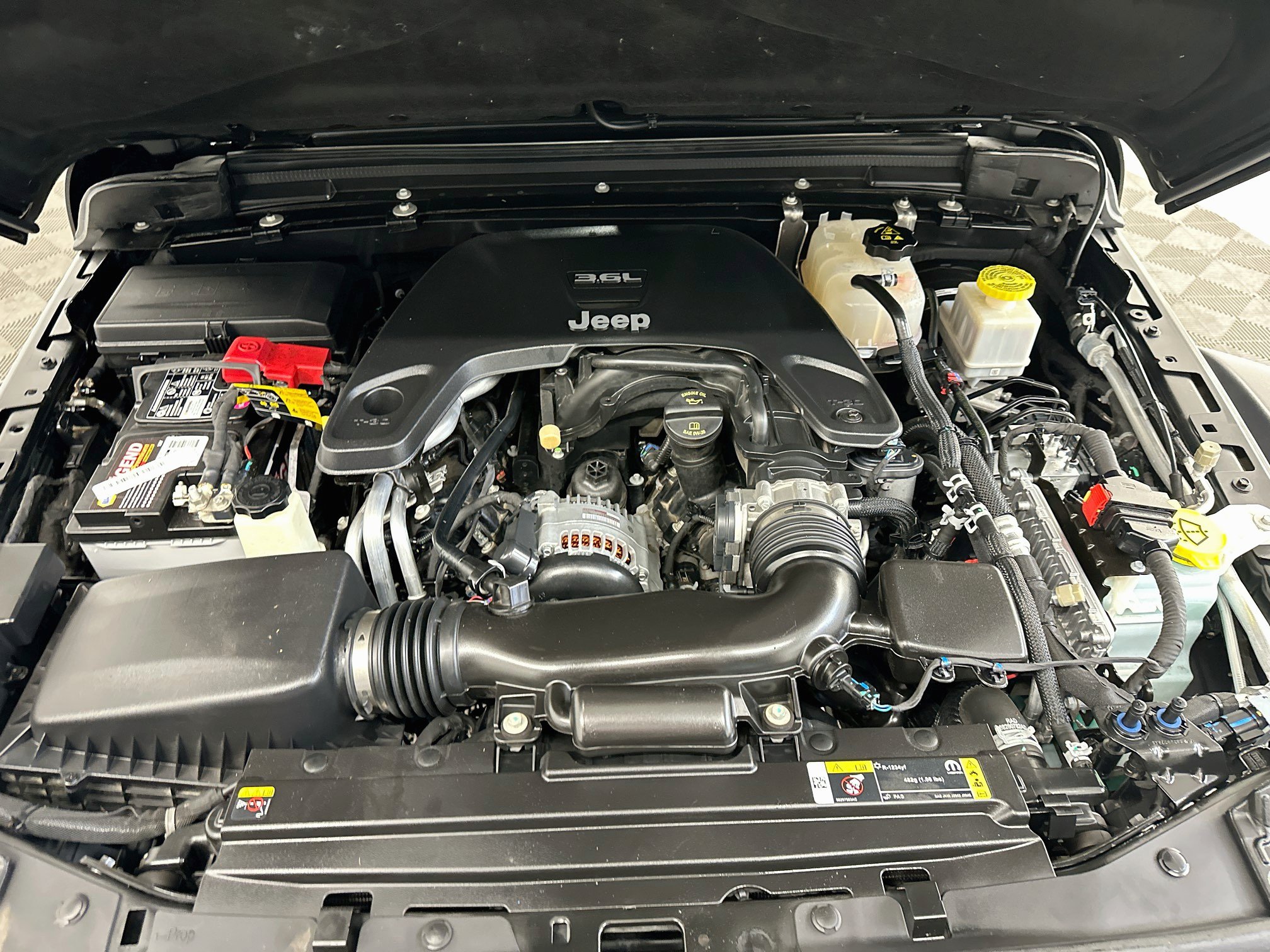 Used 2021 Jeep Gladiator Mojave AWD/4WD image 33