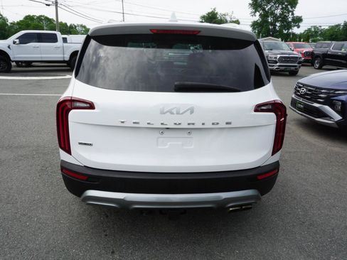 Used 2022 Kia Telluride SX w/ Towing Package AWD/4WD image 5