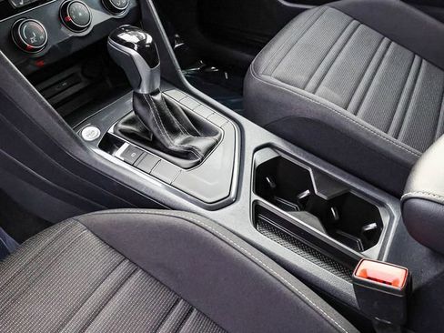 Used 2024 Volkswagen Tiguan S image 21