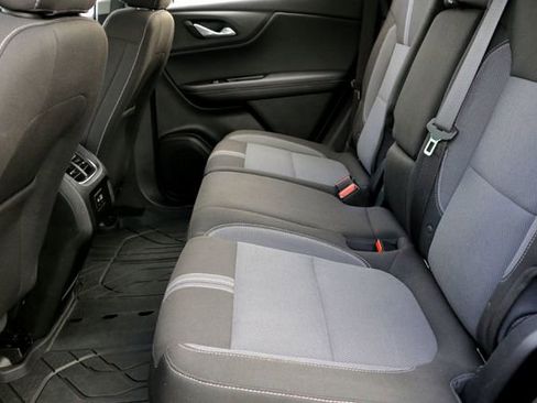 Used 2023 Chevrolet Blazer LT FWD image 24