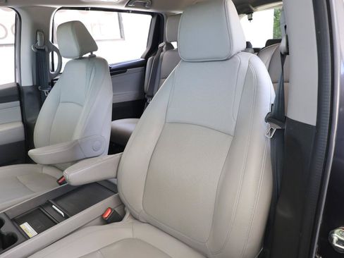 Used 2019 Honda Odyssey Elite image 20
