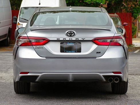 Used 2024 Toyota Camry SE FWD image 12