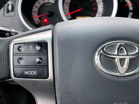 Used 2013 Toyota Tacoma 4x4 Double Cab w/ TRD Sport Pkg image 24