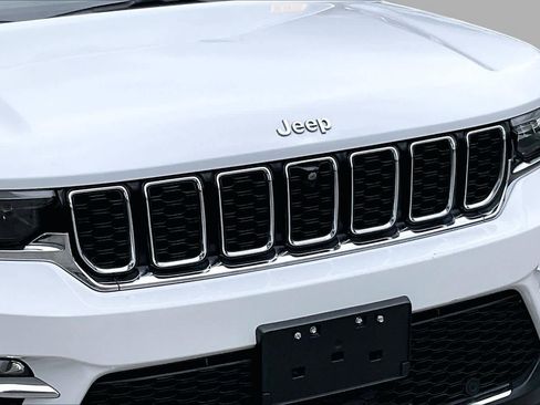 Used 2022 Jeep Grand Cherokee Limited 4xe w/ Luxury Tech Group II AWD/4WD image 26