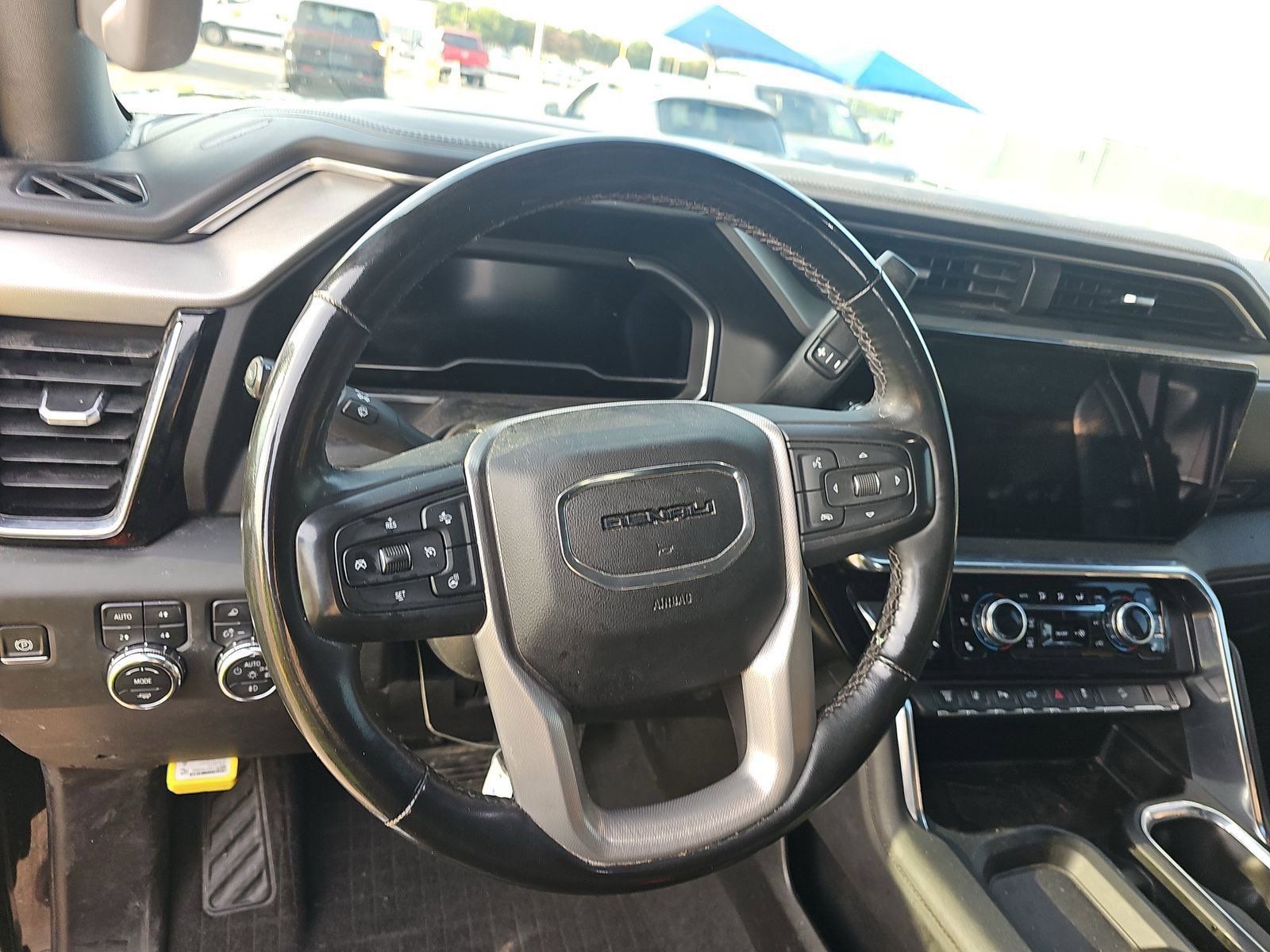 Used 2024 GMC Sierra 2500 Denali w/ Denali Reserve Package AWD/4WD image 7