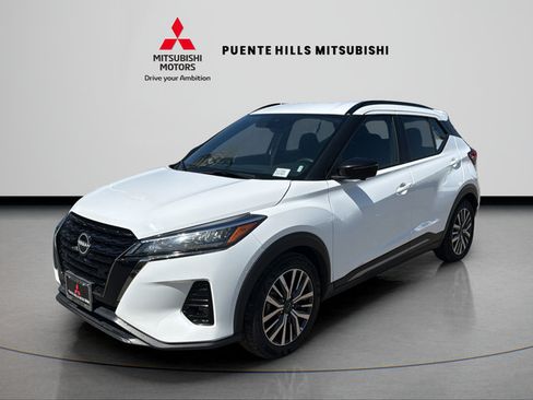 Used 2024 Nissan Kicks SR FWD image 1
