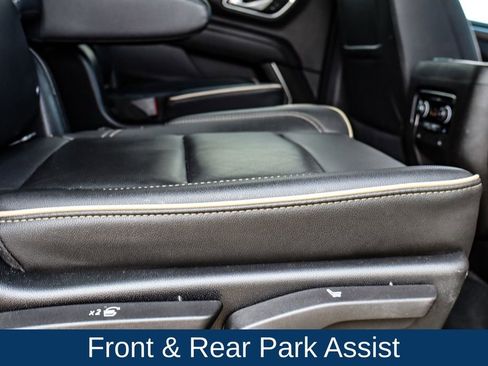 Used 2022 Chevrolet Suburban Premier image 18