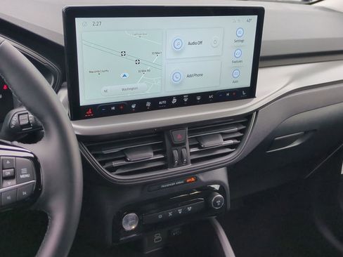 New 2026 Ford Escape SE image 25