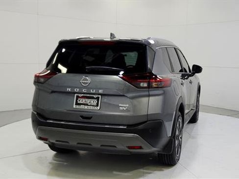 Used 2023 Nissan Rogue SV w/ SV Premium B Package FWD image 7