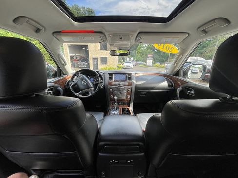 Used 2019 Nissan Armada SL w/ Premium Package image 16