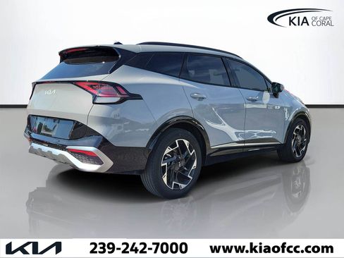 Certified 2024 Kia Sportage SX FWD image 4