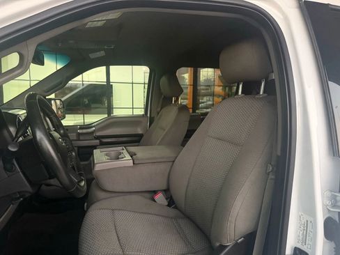 Used 2015 Ford F150 XLT w/ Equipment Group 302A Luxury image 17