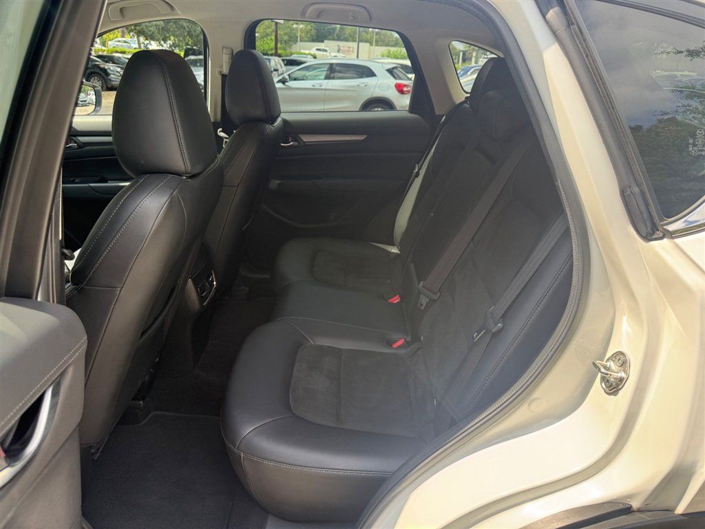 Used 2020 MAZDA CX-5 Touring FWD image 11
