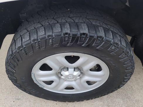 Used 2023 Toyota Tundra SR image 23