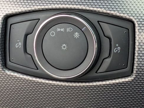 Used 2019 Ford Mustang Convertible w/ Equipment Group 101A image 15