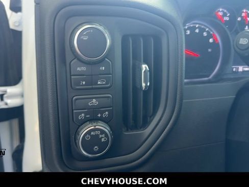 Used 2024 Chevrolet Silverado 1500 Custom AWD/4WD image 30