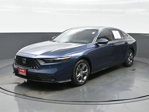 Used 2025 Honda Accord EX-L image 2