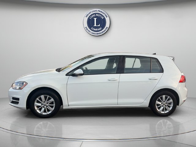 Used 2017 Volkswagen Golf S FWD image 2