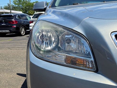 Used 2008 Chevrolet Malibu LT w/ Power Convenience Package FWD image 12