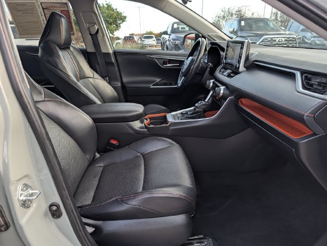 Used 2019 Toyota RAV4 Adventure w/ Cold Weather Package AWD/4WD image 34