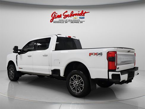Used 2024 Ford F350 Limited w/ FX4 Off-Road Package image 4