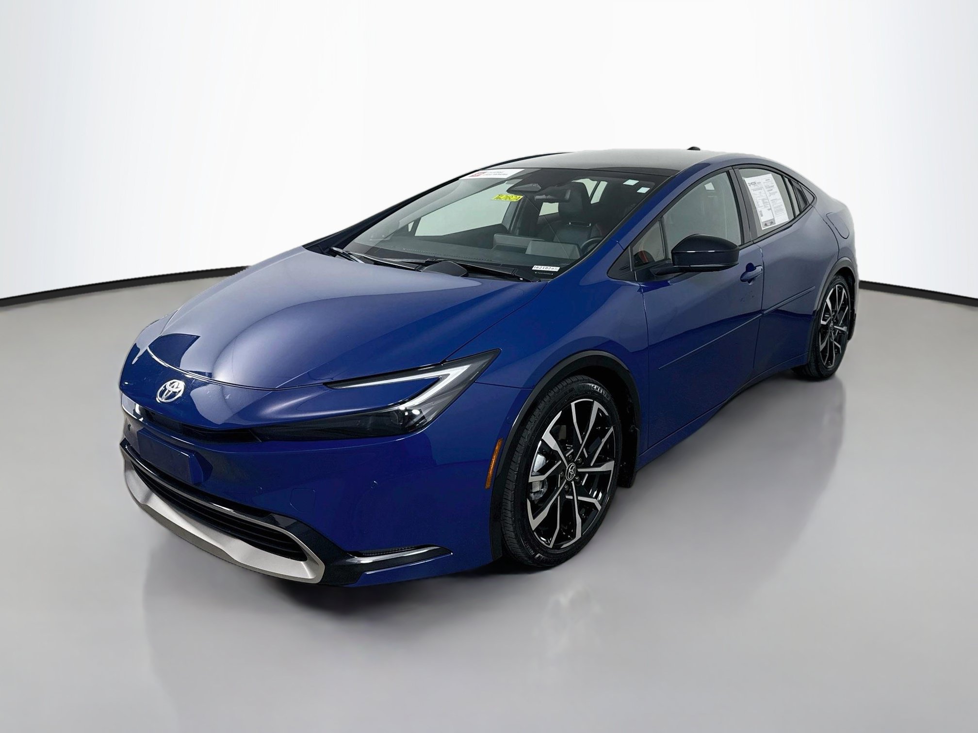 Certified 2025 Toyota Prius Plug-In Hybrid w/ Limited Premium Package FWD image 3