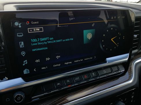 New 2026 Chevrolet Silverado 1500 LT w/ Z71 Off-Road Package image 40