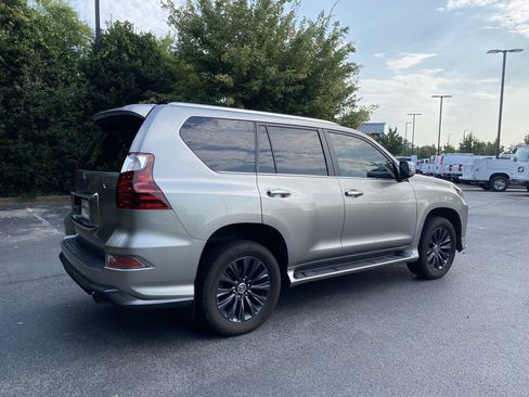 Used 2021 Lexus GX 460 Premium AWD/4WD image 9