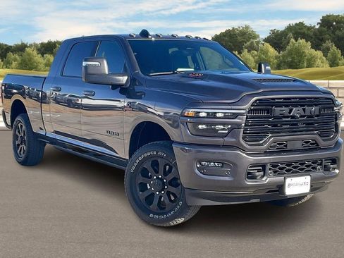 New 2026 RAM 2500 Laramie AWD/4WD image 2