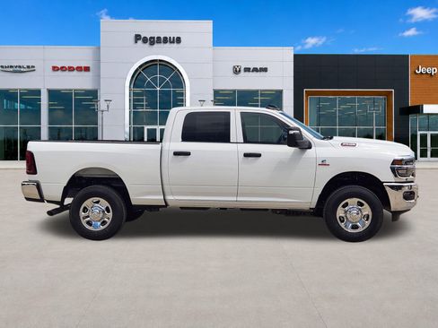 New 2026 RAM 2500 Tradesman w/ Chrome Appearance Group AWD/4WD image 7