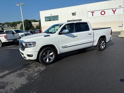 Used 2020 RAM 1500 Limited w/ Body Color Bumper Group AWD/4WD image 16
