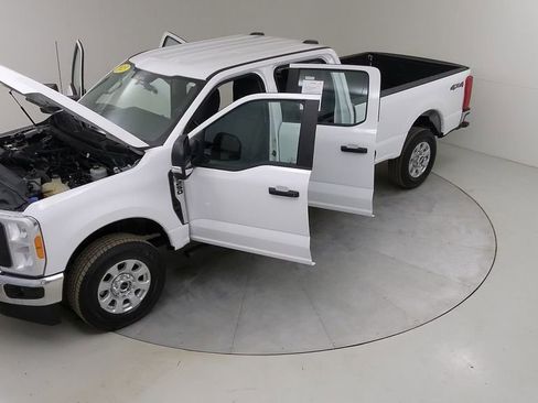 Certified 2023 Ford F250 XL w/ XL Chrome Package image 54