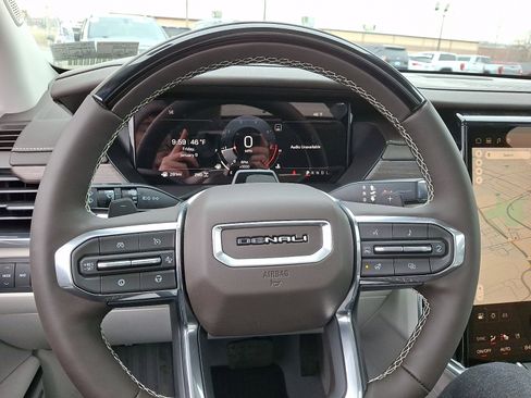 New 2026 GMC Acadia Denali w/ Super Cruise Package AWD/4WD image 18