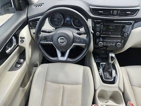 Used 2022 Nissan Rogue Sport SL image 26