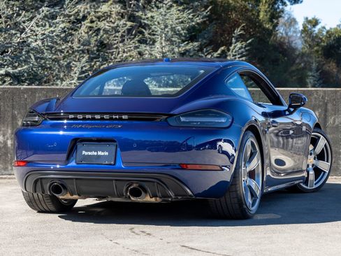 Used 2025 Porsche 718 Cayman GTS RWD image 11