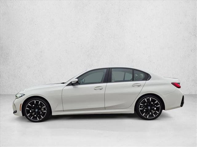 Certified 2026 BMW 330i xDrive Sedan w/ M Sport Package AWD/4WD image 9