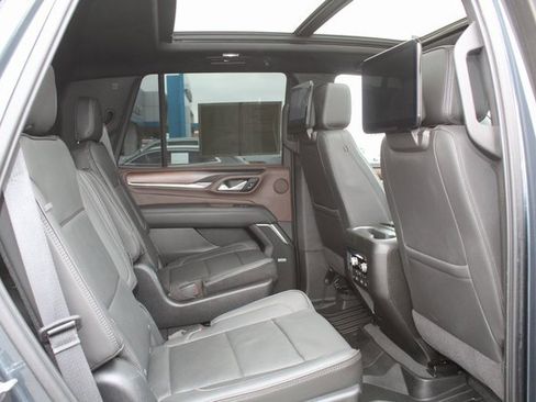 Used 2021 GMC Yukon Denali w/ Denali Premium Package image 21