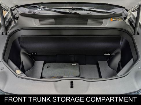 Used 2024 Rivian R1S Adventure AWD/4WD image 12