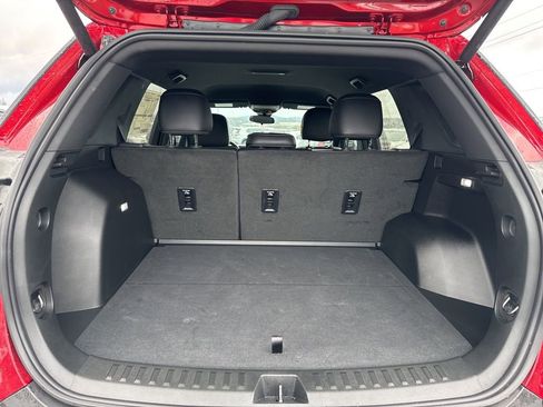 New 2026 GMC Terrain Elevation w/ Elevation Premium Package image 32